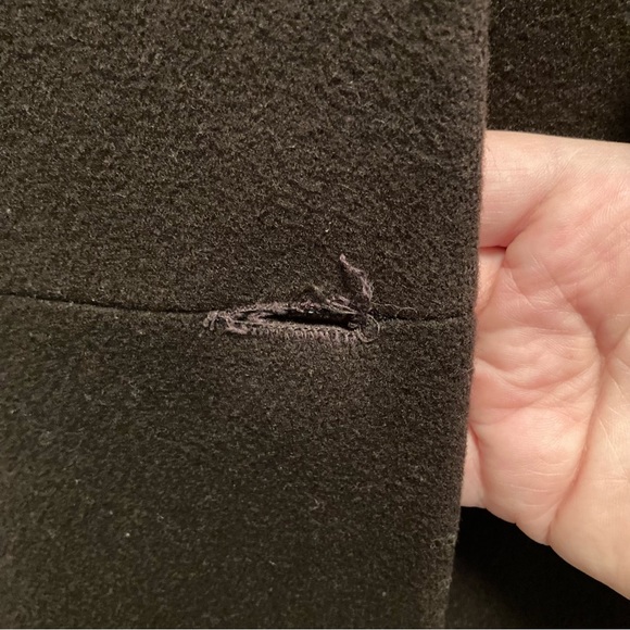 Size 12 Albert Nipon Long Wool Coat - Picture 6 of 11